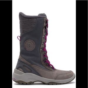 Santana Canada lined lace up waterproof anti slip boot size 10, made in Italy